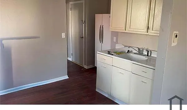 1 bed, 800 sqft, $900 — Photo 4