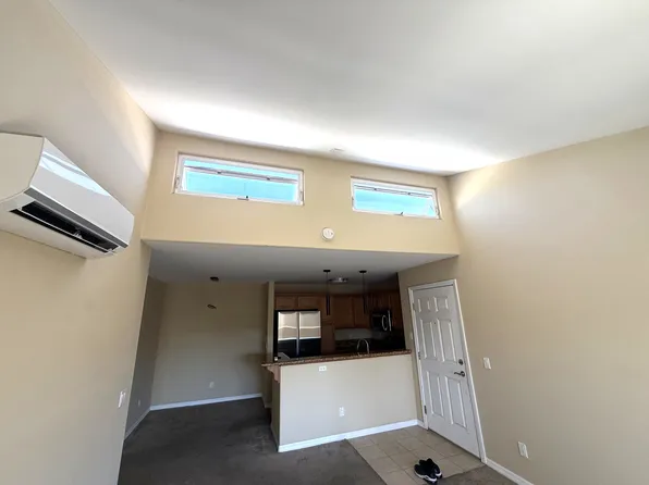 5252 Balboa Arms Dr, San Diego, CA