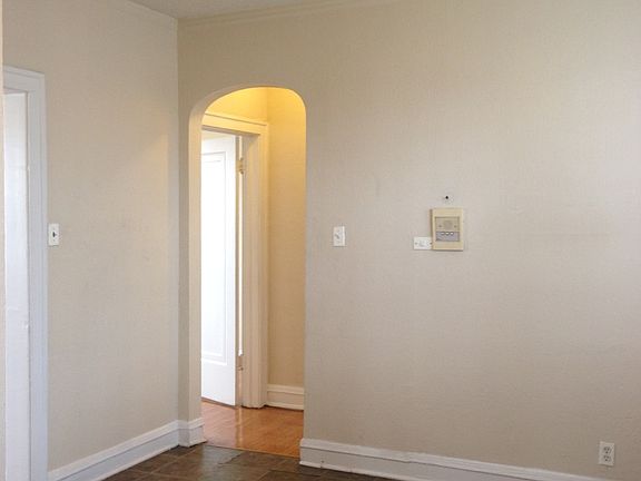 5th image of 11107 S Emerald Ave #3
