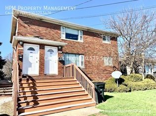 2053 Quayle Dr, Akron, OH 44312