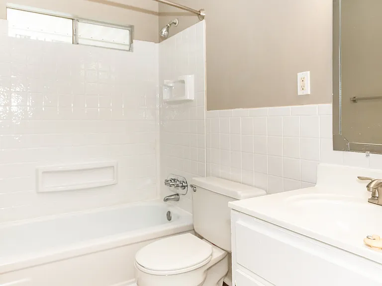 Willow Ridge Apartments — Photo 49