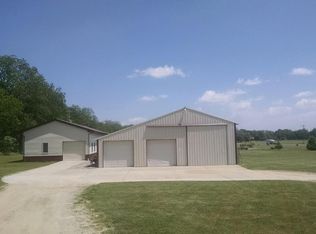 7038 N Mount Hope Rd, Riverdale, MI 48877