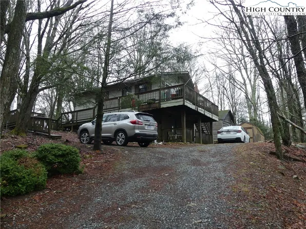 159 Covered Bridge Road, Banner Elk, NC 28604