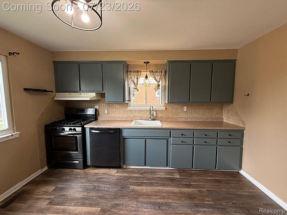 4th image of 205 Shotka St