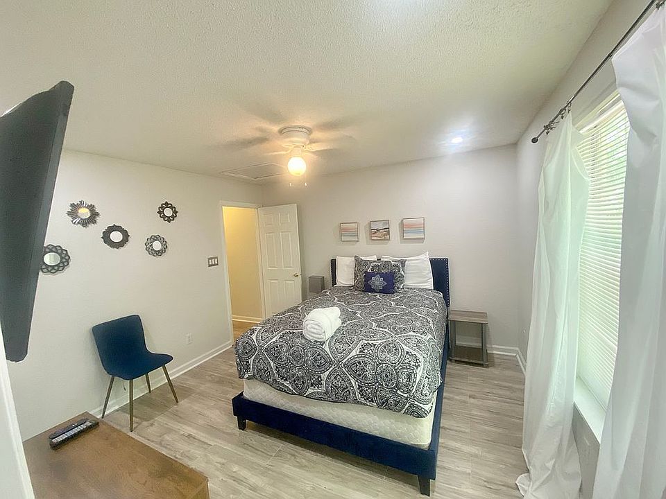 1st image of 2449 Nugget Ln