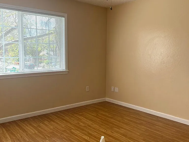 331 Alhambra Blvd — Photo 12