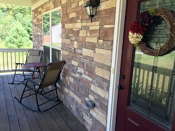 2nd image of 1531 Blakewood Trl