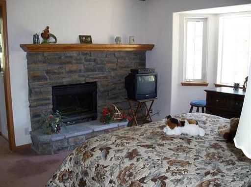 5th image of 42481 Switzerland Dr