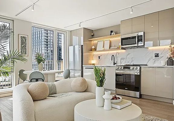 2nd image of 16 West St #325