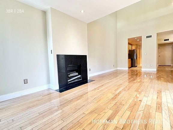 5th image of 1940 N Highland Ave #74A