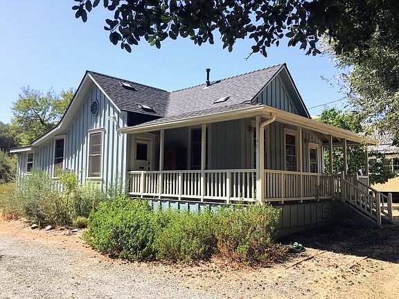 Front porch, street view.