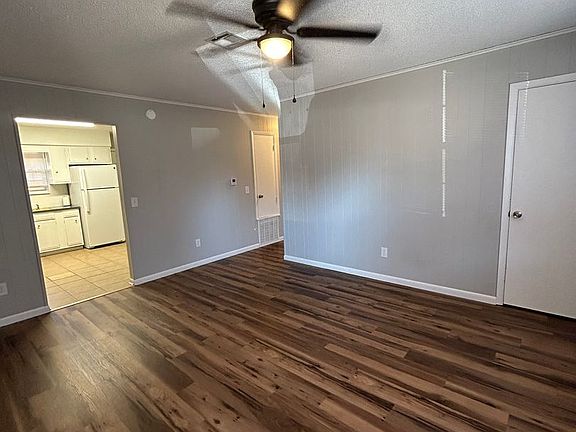 3rd image of 600-602 Olive St #740-742-744