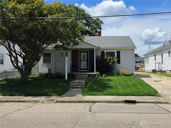 206 Linden Ave, Piqua, OH 45356
