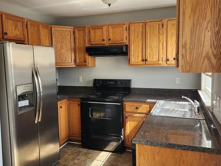 1709 Nassau St #A — Photo 6