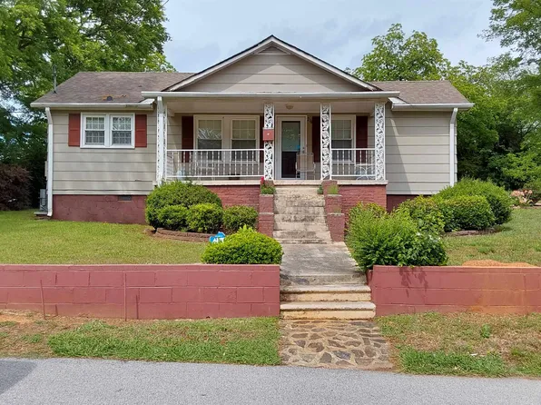 216 W Claremont St, Gaffney, SC 29341