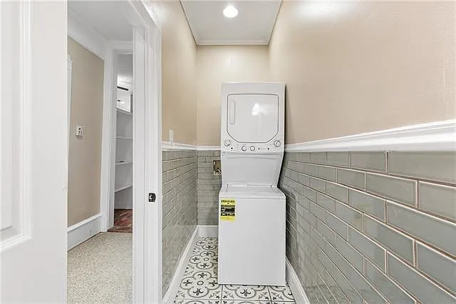 2404 Bienville St — Photo 13
