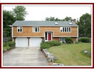 72 Green St, Medfield, MA 02052