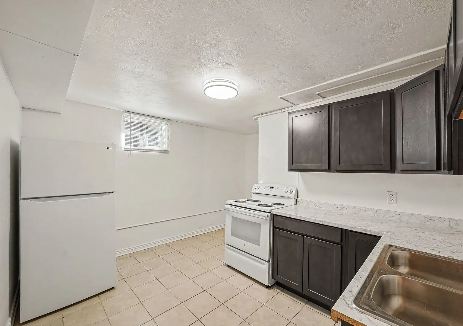 535 S Quitman Street, Denver, CO 80219 — Photo 3