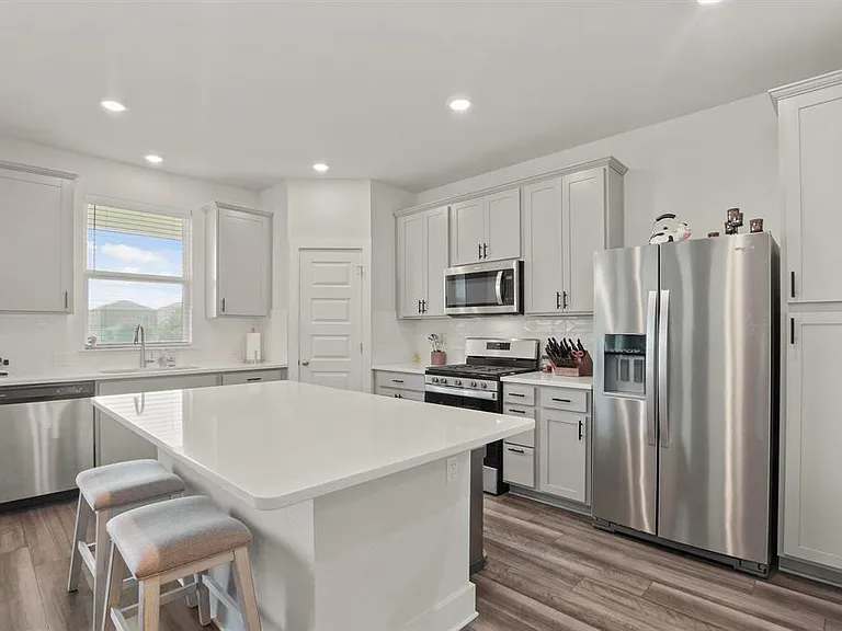 7507 Grand Linden Way #86 — Photo 8
