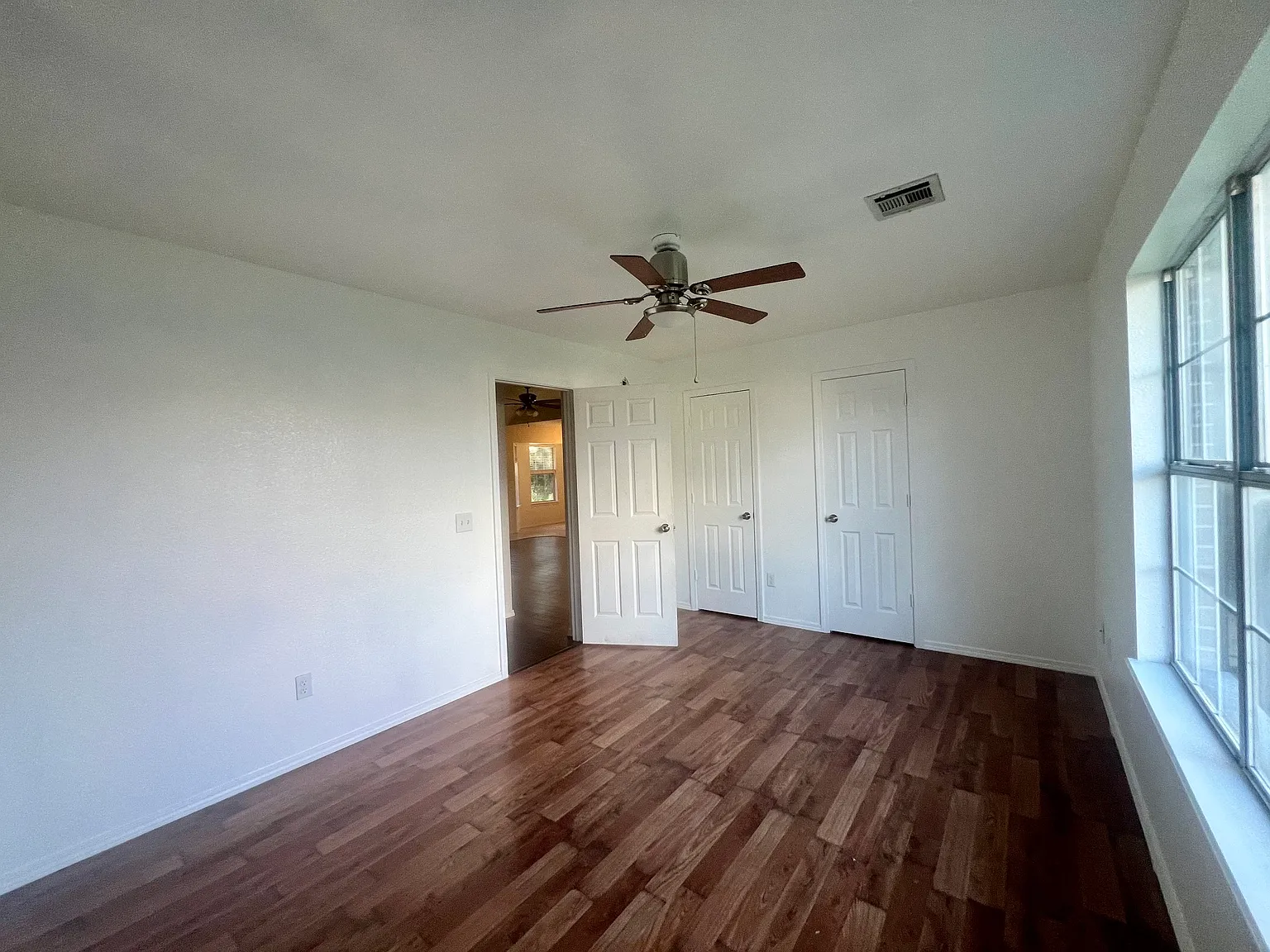 531 Walker Street - 1 — Photo 3