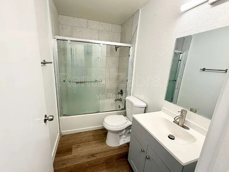 Vista Linda Apartments — Photo 67