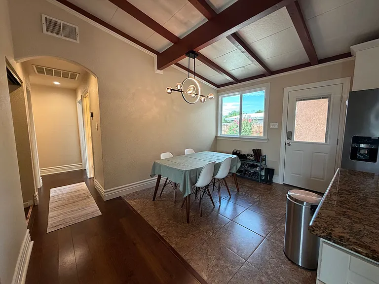 3809 Sunnyvale Ave — Photo 4