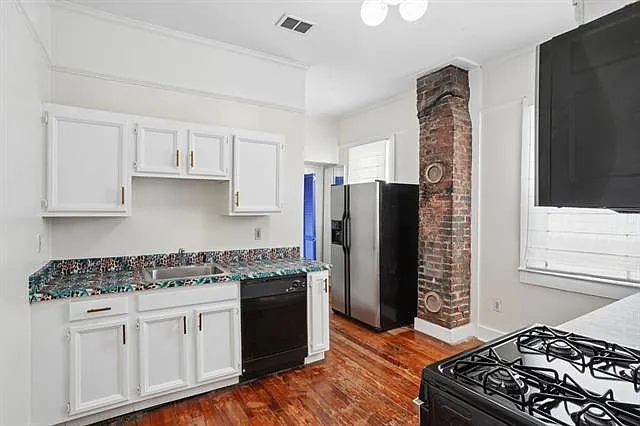 4812 Constance St — Photo 7