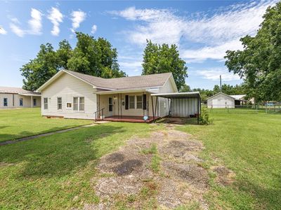 710 W Michigan Ave, Chickasha, OK, 73018