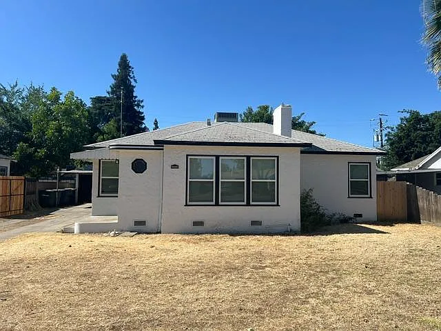 1806 E Clinton Ave — Photo 2