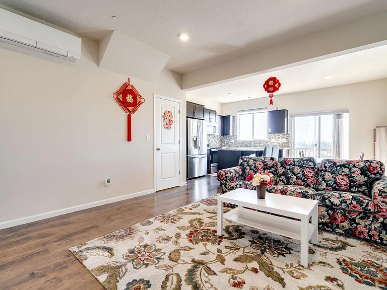 15610 SE Vivian Way — Photo 3
