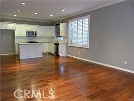 4th image of 79 Splendor