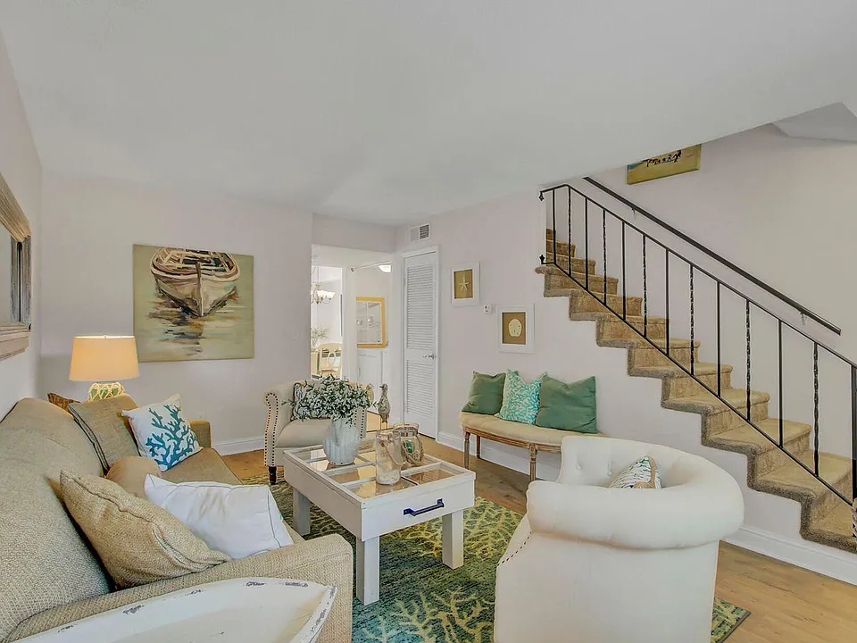 21 Rivers Point Row #13B