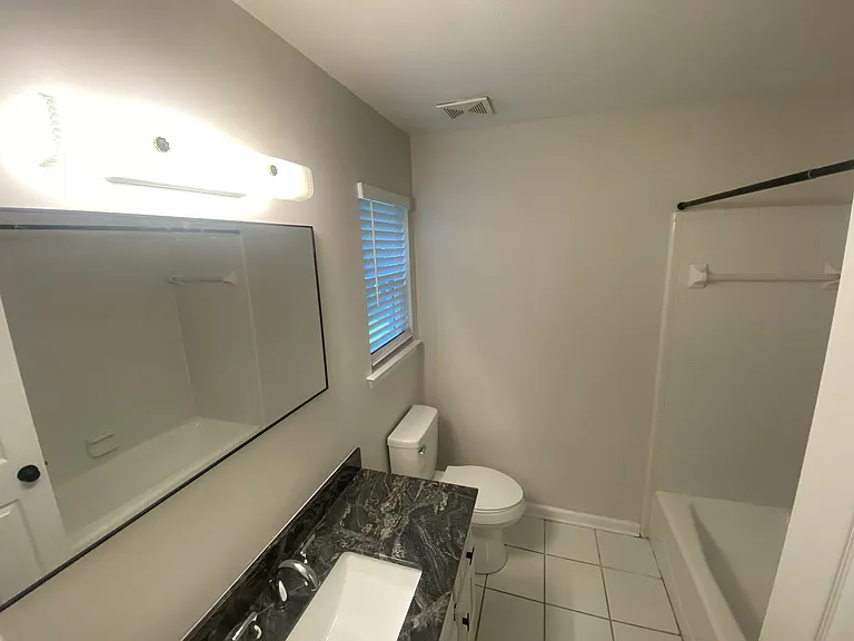 833 Brookwood Dr #2 — Photo 9