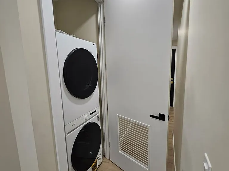 3043 W Irving Park Rd #306 — Photo 15