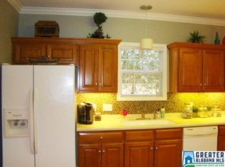 135 Liberty Ln, Anniston, AL 36207
