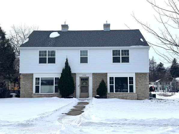 1503 6th St S #1, Fargo, ND 58103