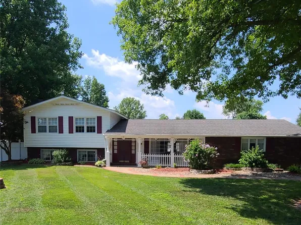 25 Tracy Ln, Granite City, IL 62040