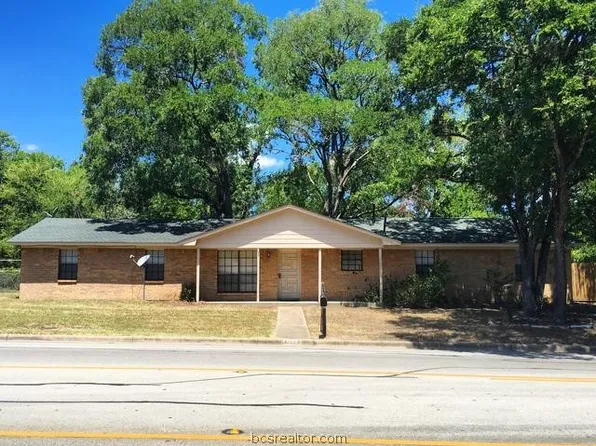 1005 Holleman Dr, College Station, TX 77840