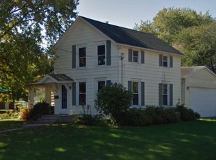 803 S Ottawa Ave, Dixon, IL 61021