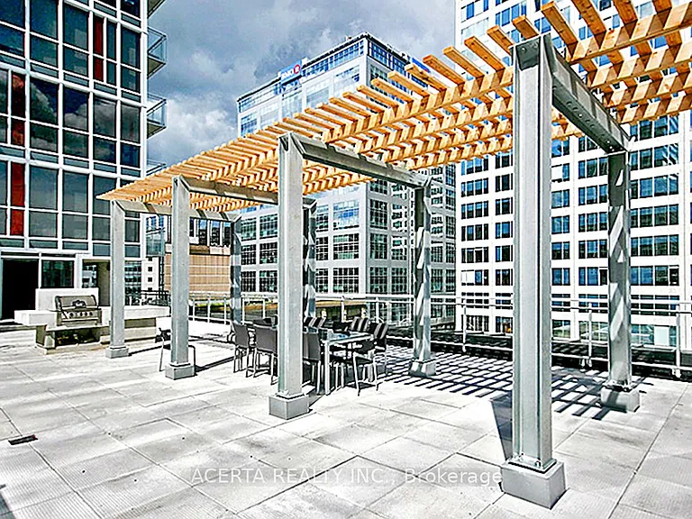 324 Laurier Ave W #702 — Photo 2