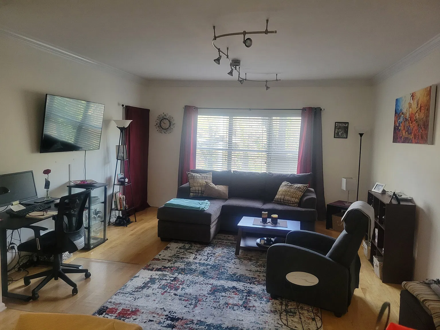 1 bed, 820 sqft, $1,600 — Photo 1