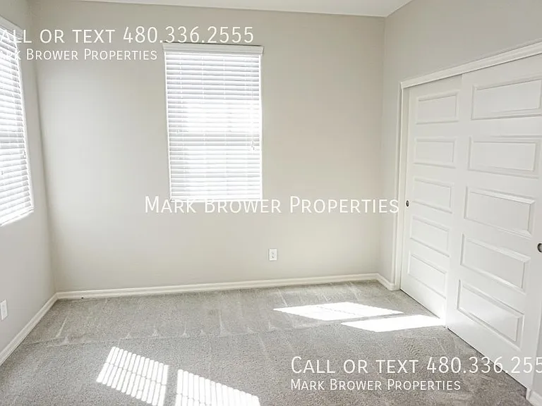 2268 S Henry Ln — Photo 15