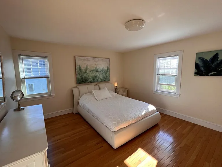 22 Prentiss St — Photo 7