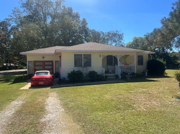 304 Ash Dr, Abbeville, AL 36310