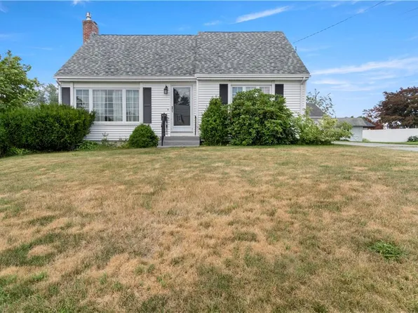 97 Howland Ave, East Providence, RI 02914