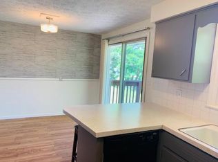 1349 Tiffany Dr, Mansfield, OH 44907