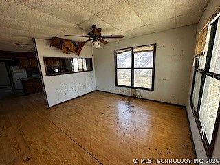 5th image of 806 E Tahlequah Ave