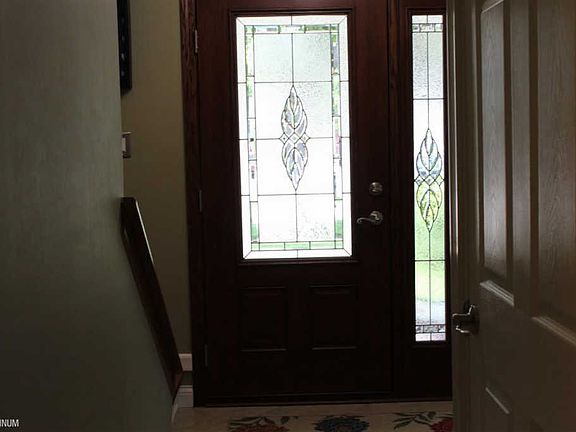 5th image of 42770 Wilmington Dr