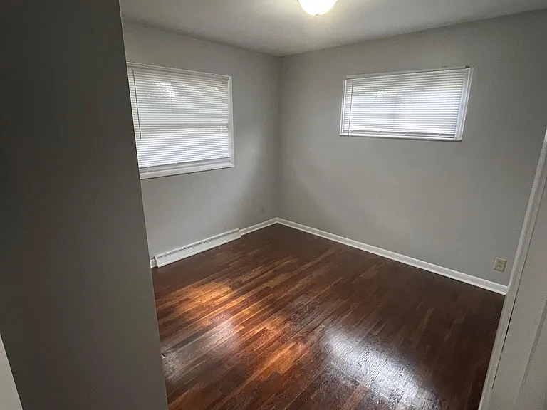 424 Archdale Ave — Photo 8