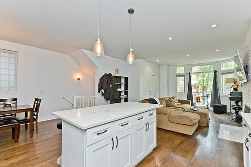857 W Wrightwood Ave #1 Photo 1